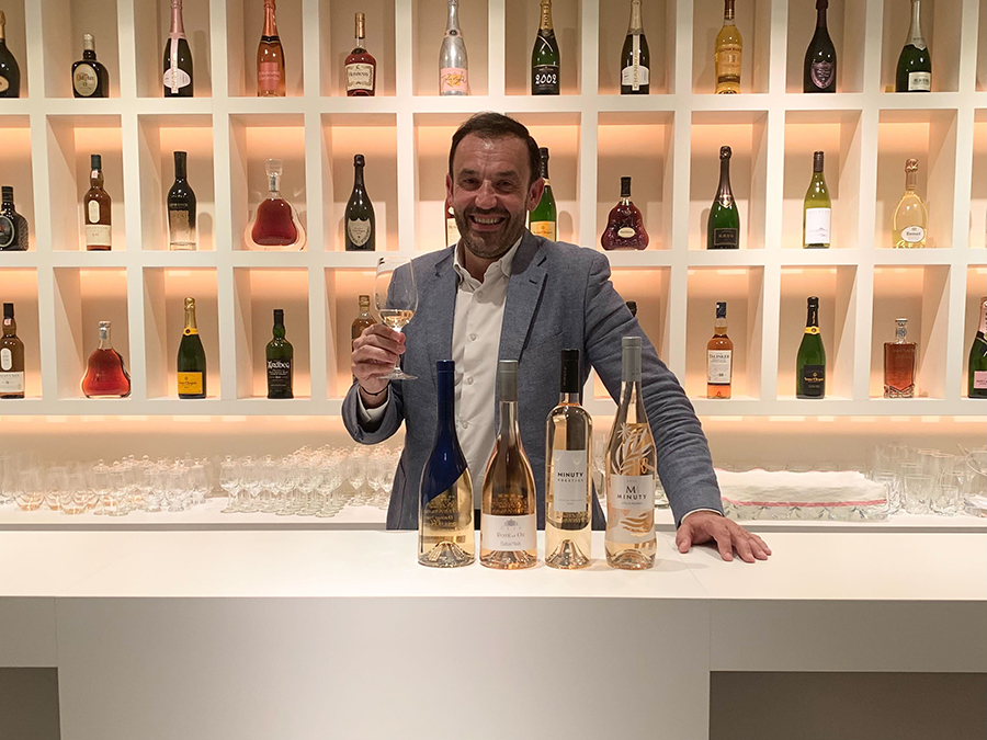 セバスチャン･ノール氏／「シャトー ミニュティー」のグローバル戦略・輸出担当ディレクター。フランス中南部のリムーザン地方生まれ。ビールやワイン、ウォッカなど酒業界のマーケターとしてキャリアを積み、2007年、ミニュティーのオーナーであるマットン一家と出会う。2017年から現職。