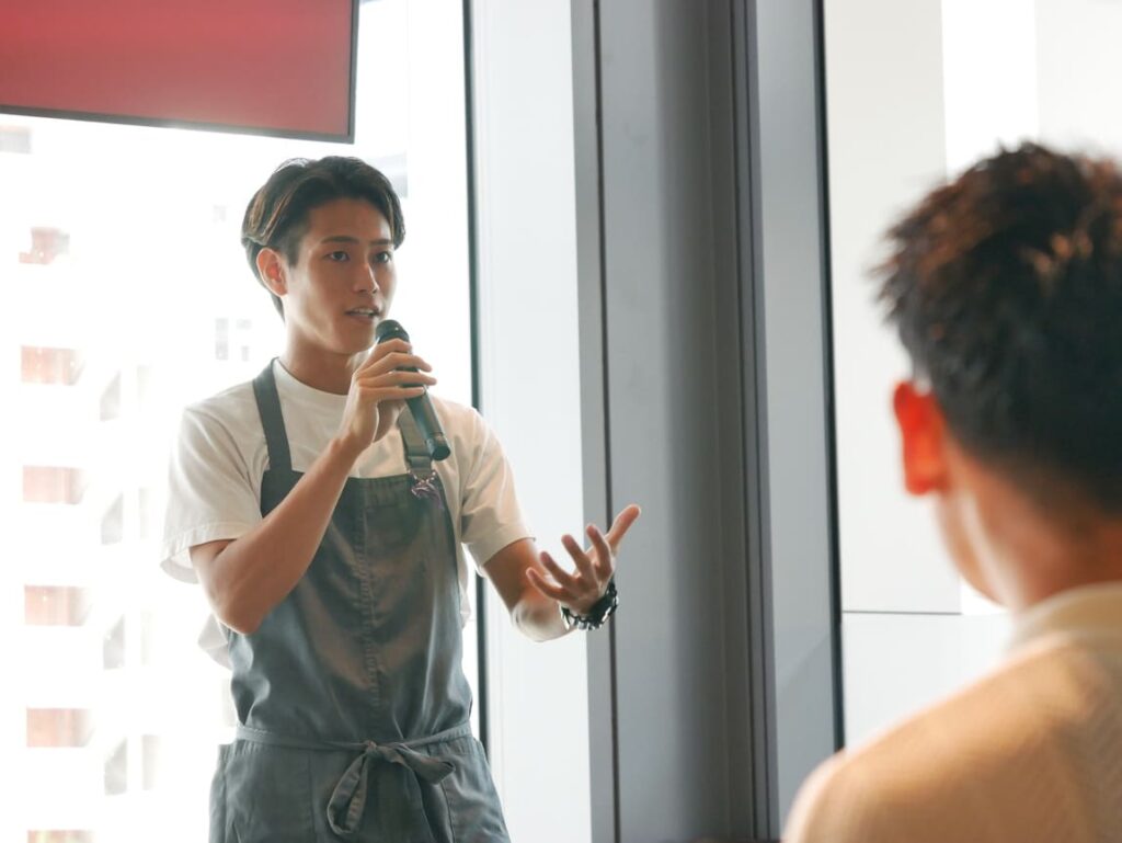 株式会社ravide代表取締役　江口　颯良（えぐち・そら）さん　講義の様子