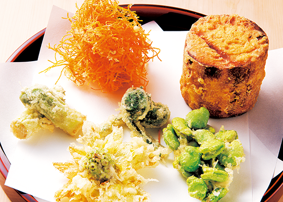 １２年連続でミシュラン２つ星に輝く名店の天ぷら 料理王国