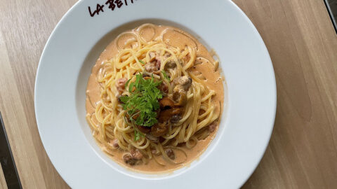 ラ・ベットラ・ダ・オチアイの「新鮮なウニのスパゲッティ」の作り方が料理王国FOOVERjapanで凄いことになっています！