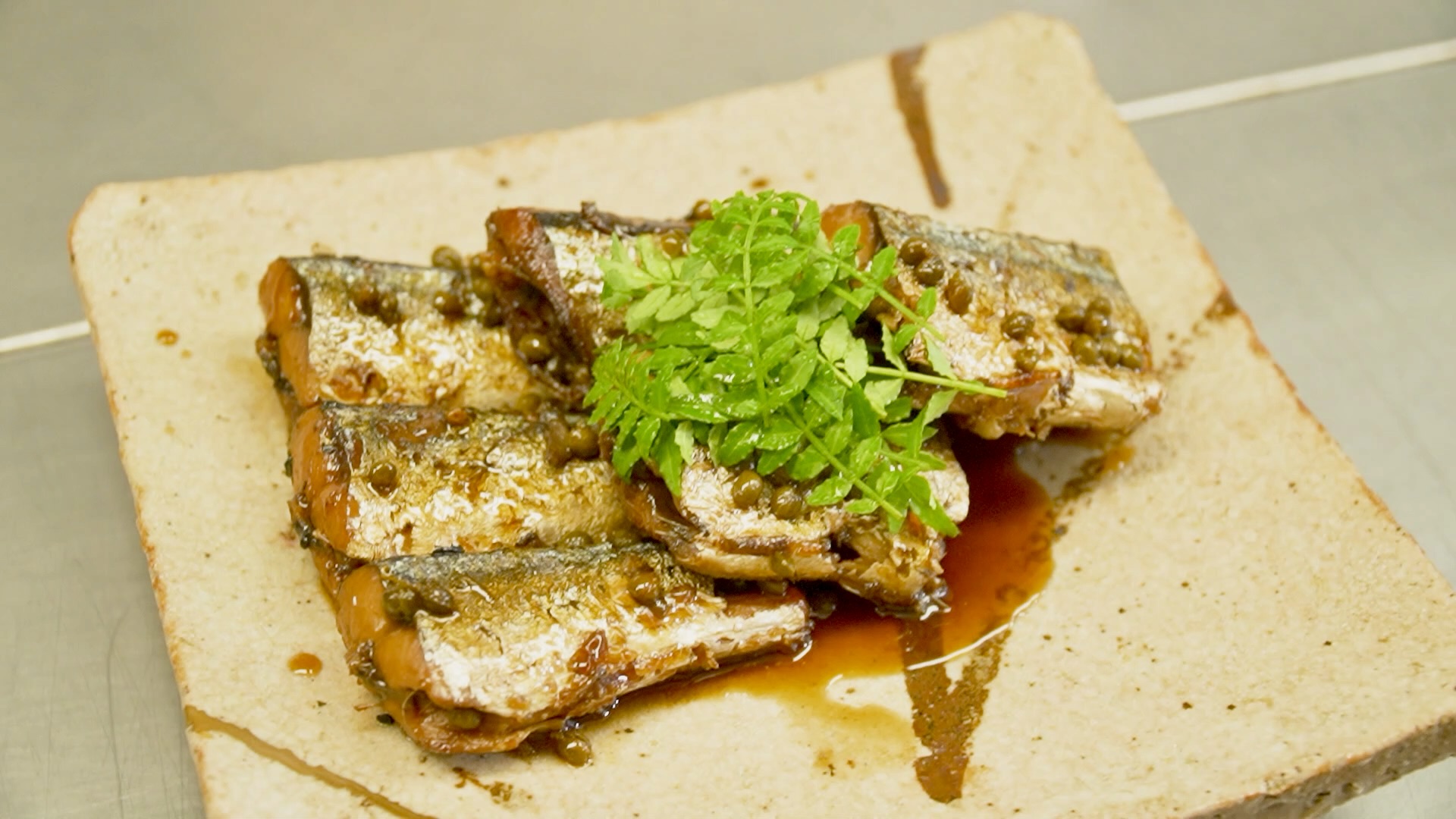 【レシピ】旬のさんまを使った一品｜秋刀魚の鞍馬煮